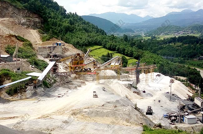 ���Ͽ͑�ɰʯ�������a(ch��n)���F(xi��n)���DƬ