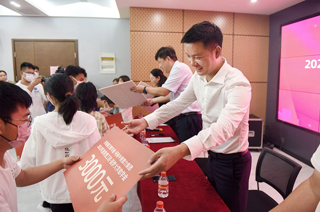 �Գֹ���ح���u���������Y��40���l(w��i)�x�W(xu��)���A��W(xu��)����