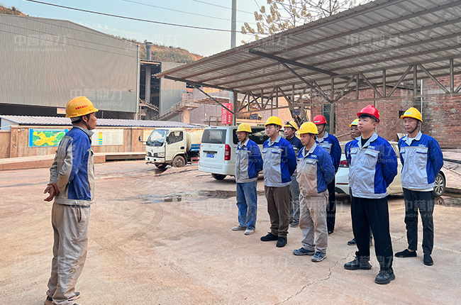 運(yùn)營(yíng)團(tuán)隊(duì).jpg 運(yùn)營(yíng)團(tuán)隊(duì).jpg