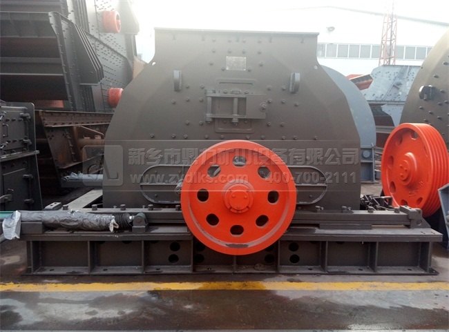 方解石錘式破碎機(jī)