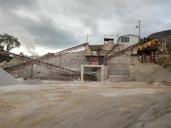 鐵路段石料生產(chǎn)線 重型錘式破碎機