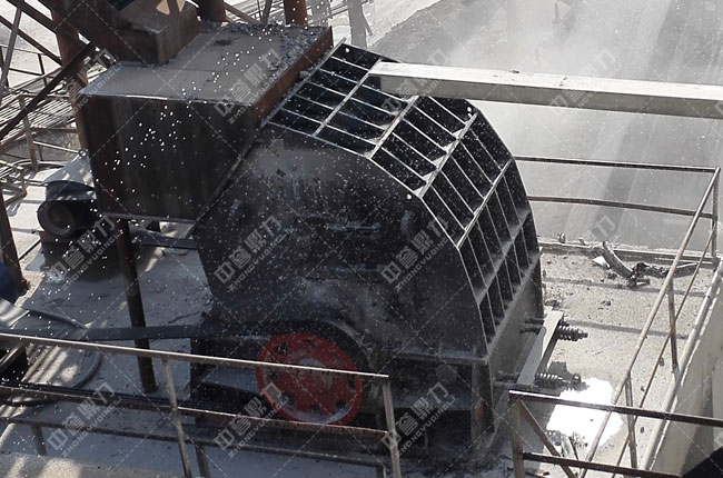 �����˲�������ʯ���r(sh��)�a(ch��n)700��ɰʯ���a(ch��n)����(x��)��