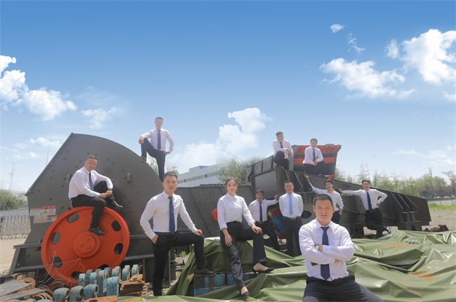 服務(wù)團(tuán)隊(duì)人員