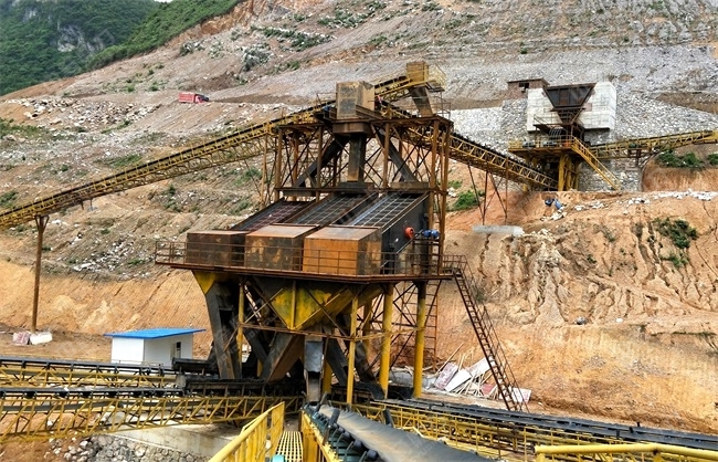 生產線上配置的設備