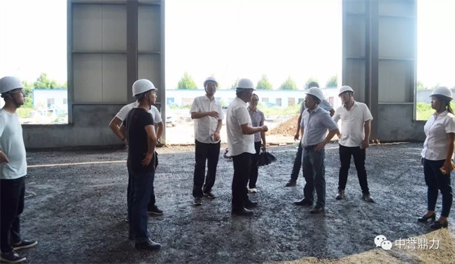 �S�^(q��)һ�w��܇(ch��)�g���b���У�