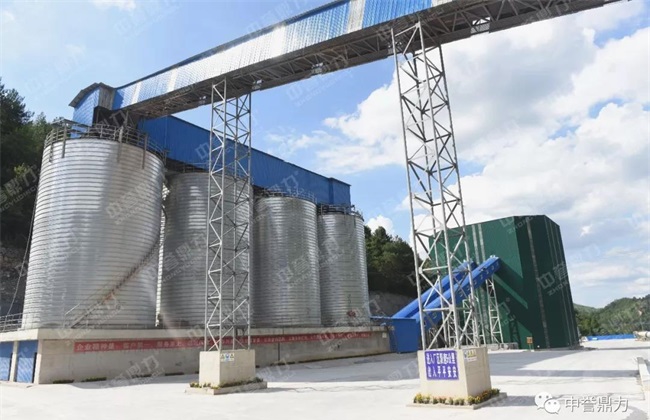 生產(chǎn)線(xiàn)近景圖