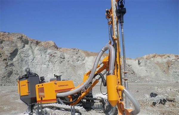 ʯ�ϏS(ch��ng)菎r�F(xi��n)��(ch��ng)