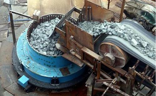 旋回式石頭粗碎機(jī)