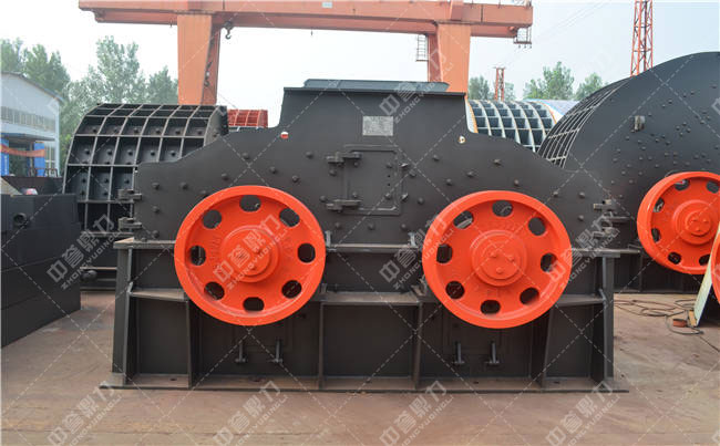 雙轉(zhuǎn)子錘式破碎機(jī)