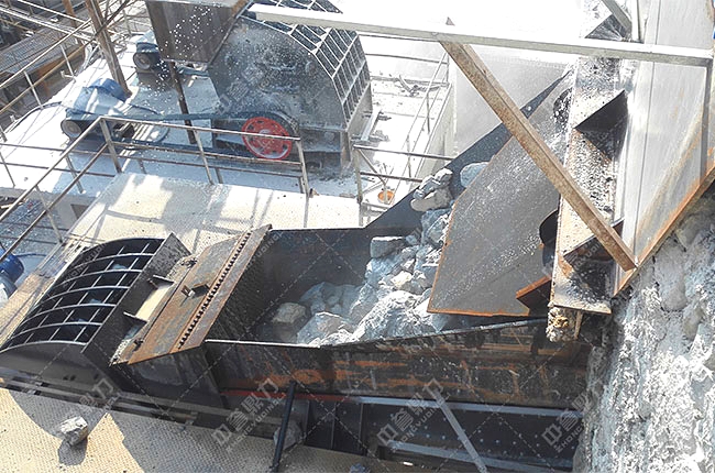 錘破機打石子現(xiàn)場