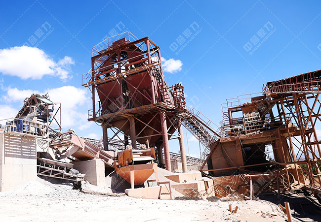 時產(chǎn)300噸石料生產(chǎn)線設(shè)備