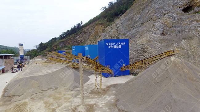 時產(chǎn)300噸石料生產(chǎn)線設(shè)備