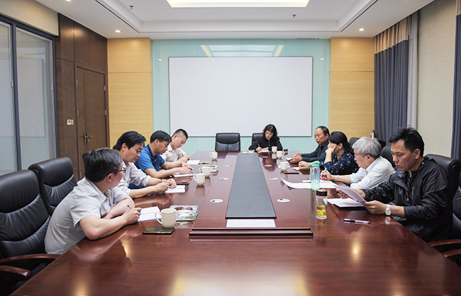 ���l(xi��ng)�й��žּ����l(xi��ng)�I(y��)���g(sh��)�W(xu��)Ժ��(d��o)�W�R���u(y��)��������У�����