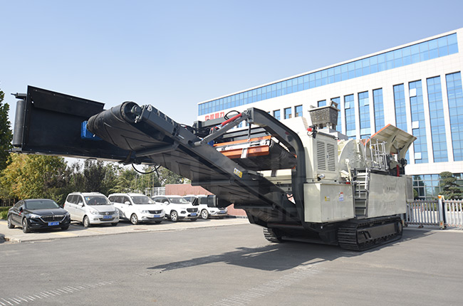 大型移動(dòng)式破碎機(jī)設(shè)備設(shè)備價(jià)格參數(shù)介紹 大型移動(dòng)式破碎機(jī)設(shè)備設(shè)備價(jià)格參數(shù)介紹