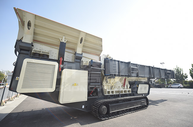 關(guān)于移動式破碎機(jī)都是黑科技的優(yōu)點分析 關(guān)于移動式破碎機(jī)都是黑科技的優(yōu)點分析